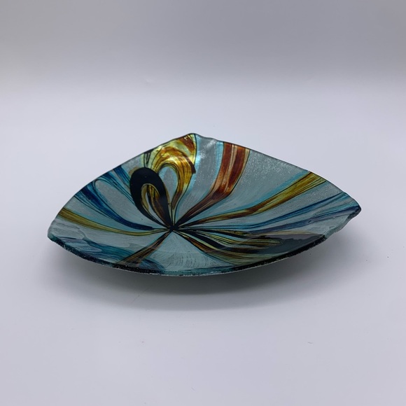 Metallic Quadrifoglio Art Glass Shallow Triangular Trinket Bowl Dish - Picture 2 of 11